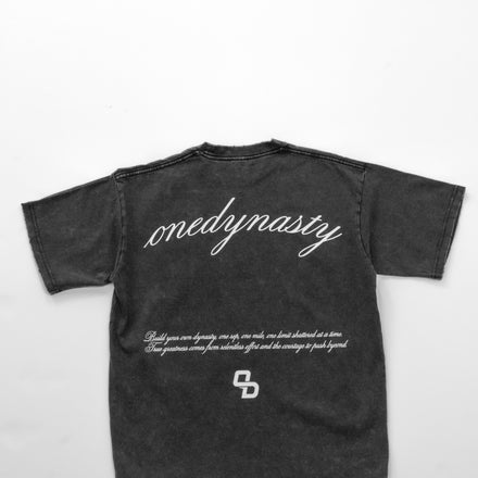 onedynasty© signature logo t-shirt